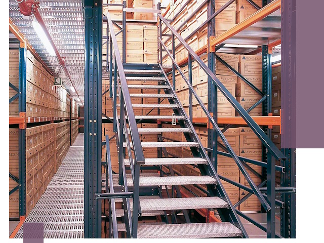 Лестницы складские прочные и безопасные под ключ в Бузулуке