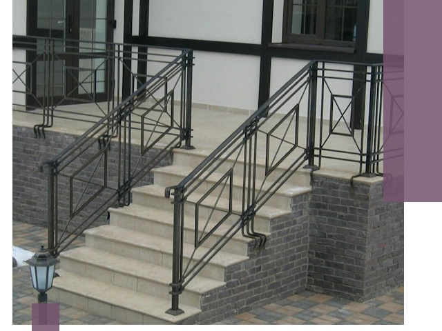 Перила для крыльца в Бузулуке — монтаж, изготовление и установка