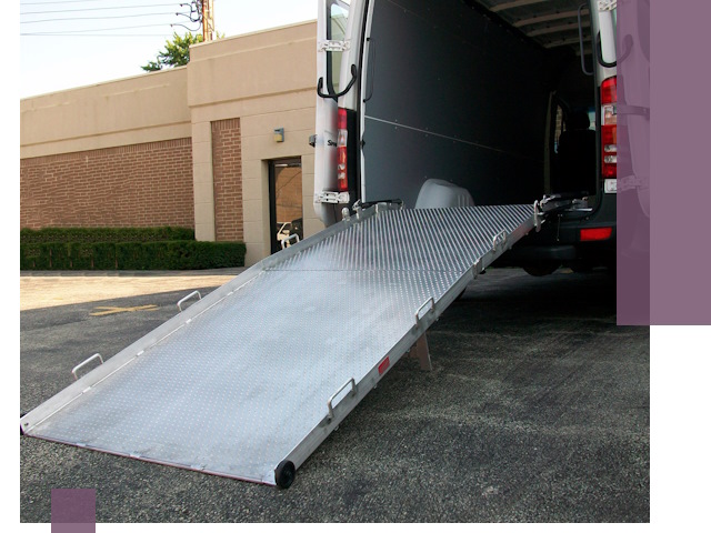 Мобильные пандусы в Бузулуке — производство, монтаж и аренда