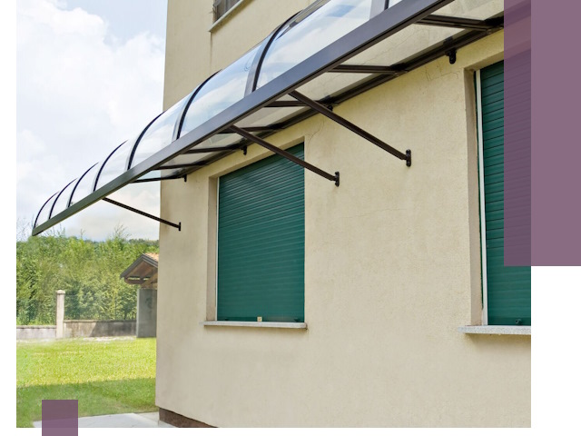 Козырьки над окнами в Бузулуке — изготовление и монтаж по выгоде